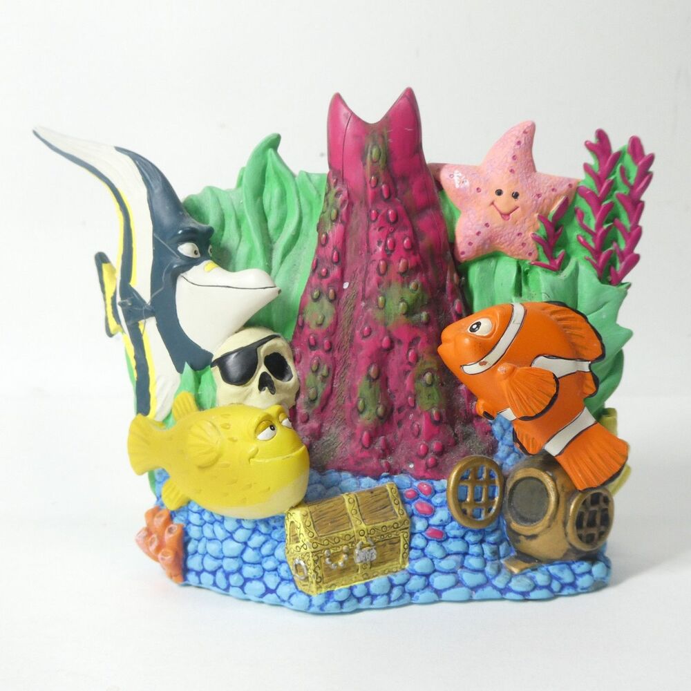 Finding Nemo Figurine Disney Store Ocean Theme